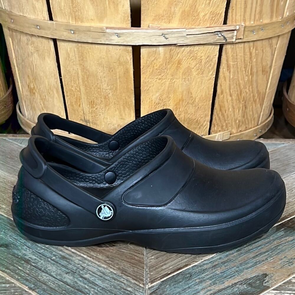Crocs Mercy Black Slip Resistant Safety Work Mules Clogs Shoes Womens Size 6